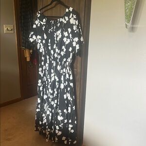Ann Taylor Black and White Floral Maxi Dress